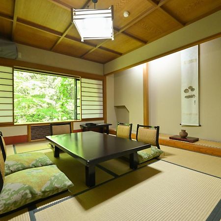 קוסאטסו Osakaya Ryokan מראה חיצוני תמונה