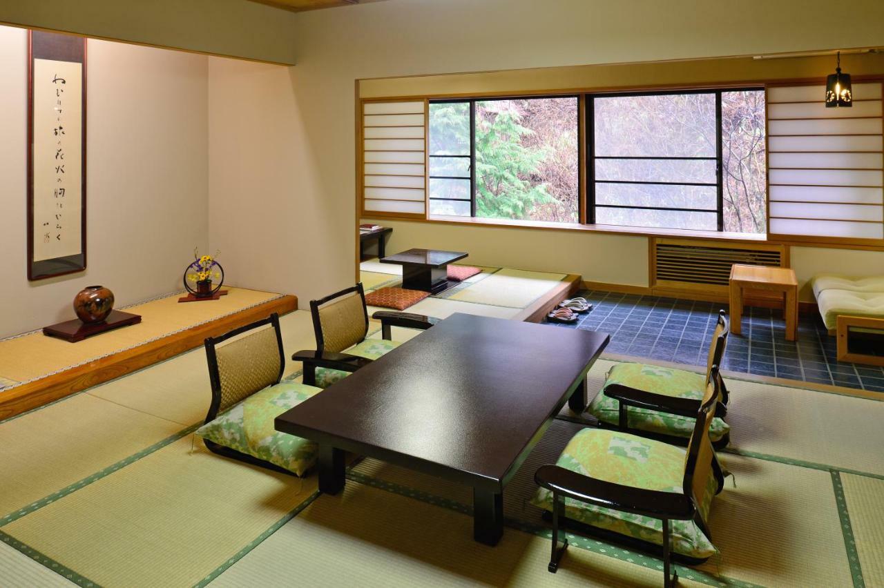 קוסאטסו Osakaya Ryokan מראה חיצוני תמונה