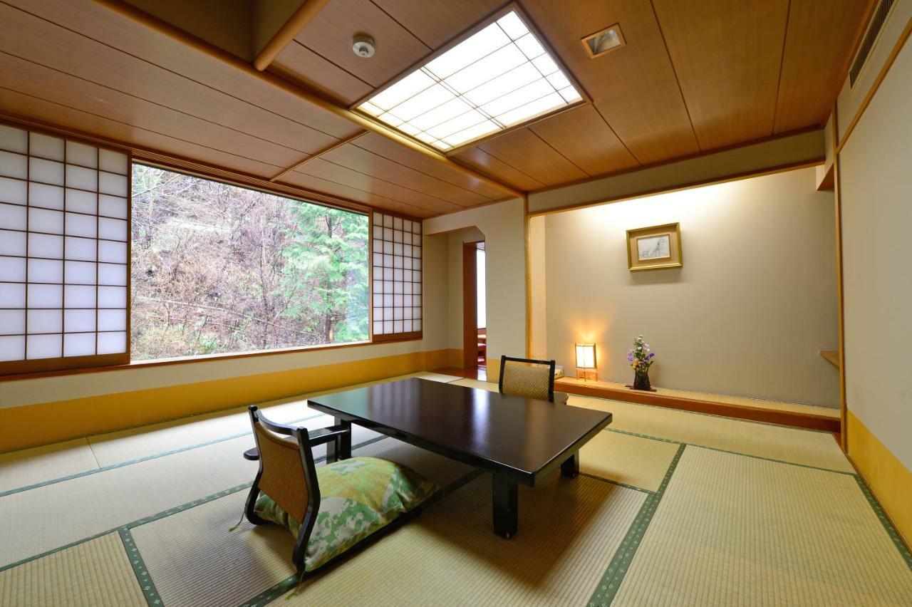 קוסאטסו Osakaya Ryokan מראה חיצוני תמונה